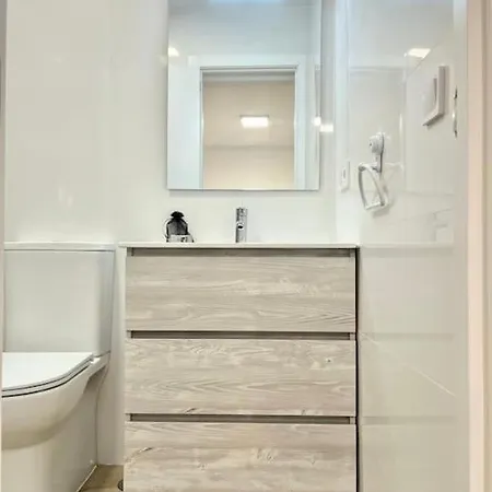 Modern And Independent