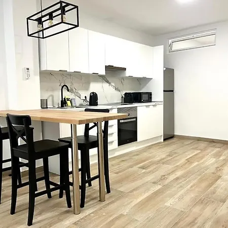 Modern And Independent Alicante