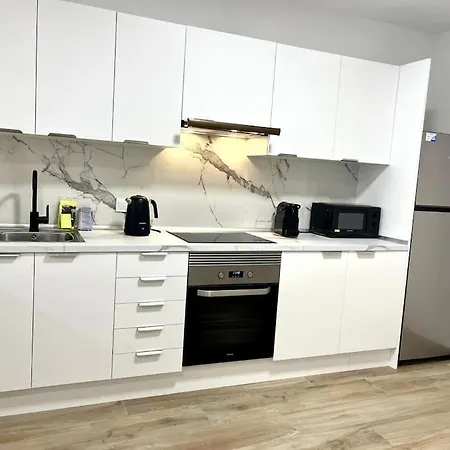 Modern And Independent Apartman Alicante